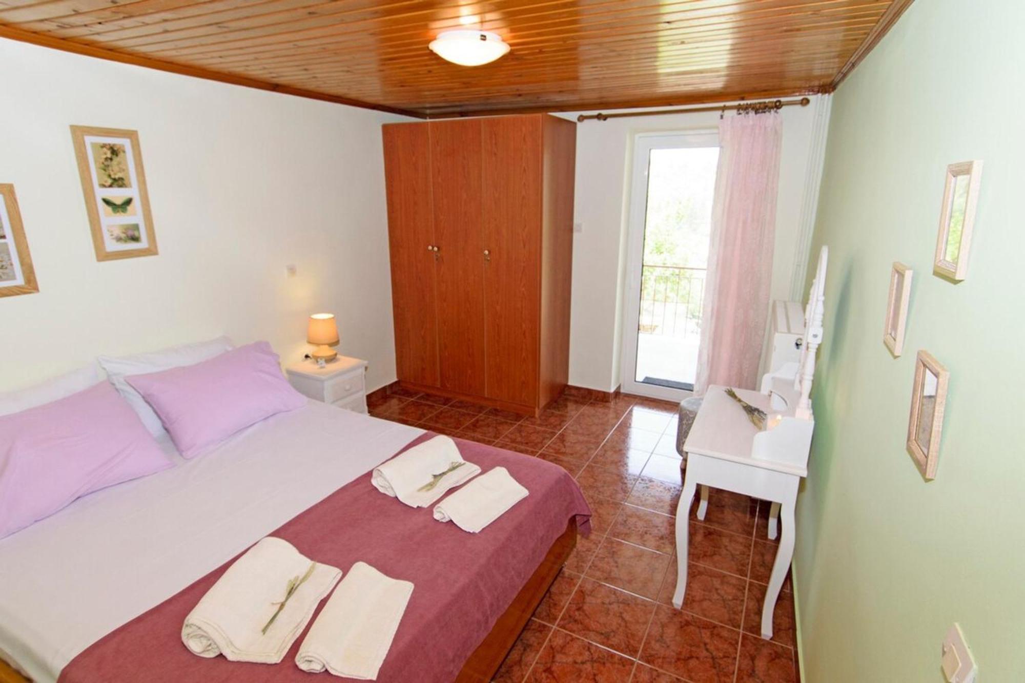 Aoria Traditional House With Stuning Mountain View Loulos Ngoại thất bức ảnh