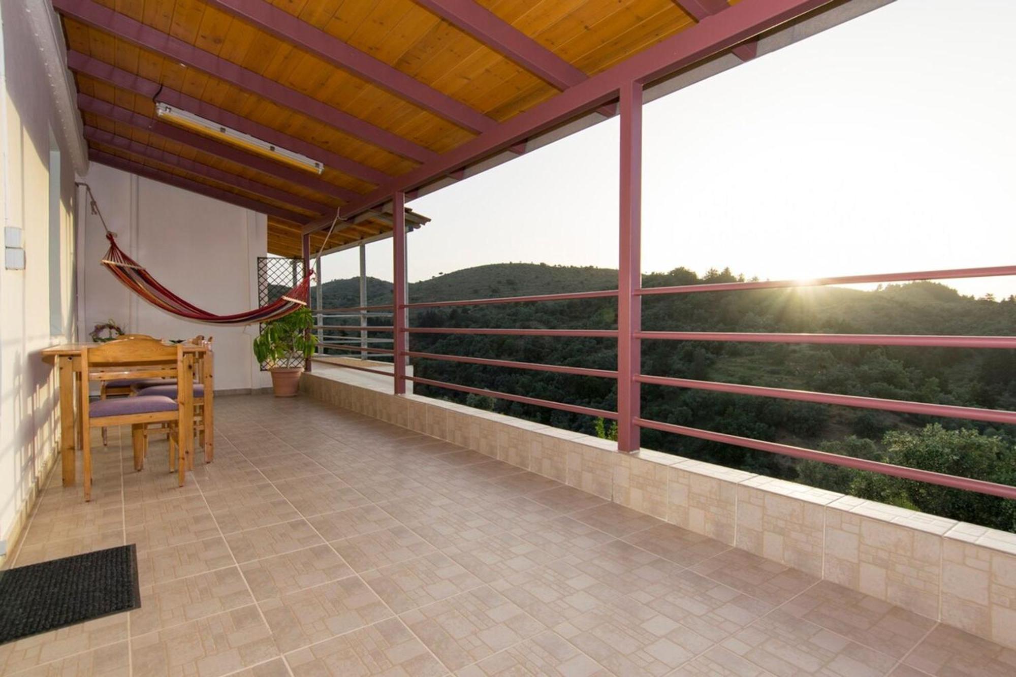 Aoria Traditional House With Stuning Mountain View Loulos Ngoại thất bức ảnh